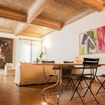 Ht - Casa Del Pittore In Piazza Delle Erbe Pádua Exterior foto