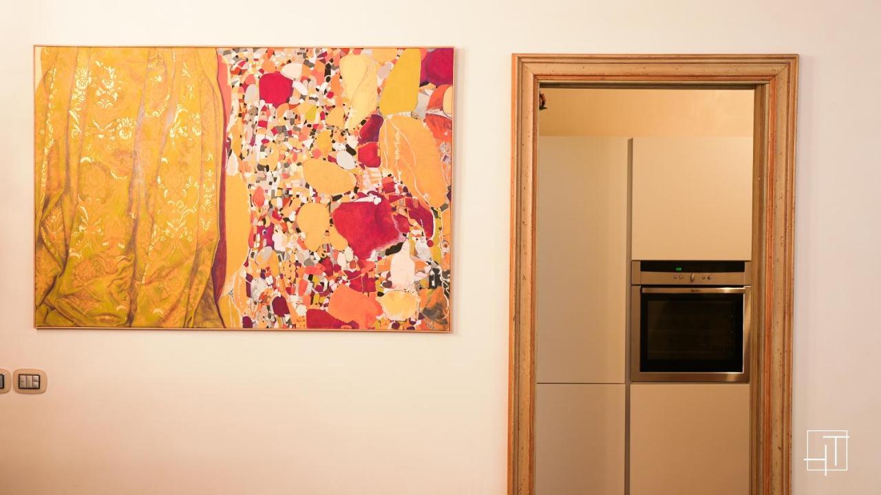 Ht - Casa Del Pittore In Piazza Delle Erbe Pádua Exterior foto