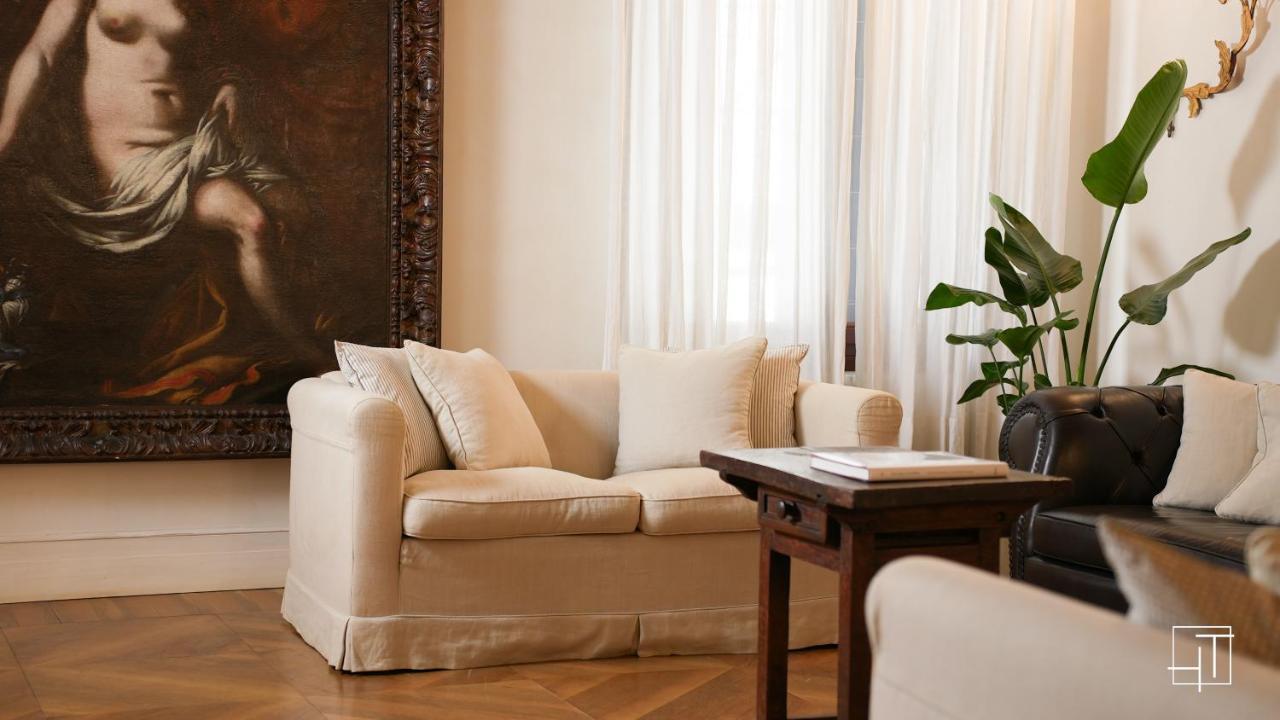 Ht - Casa Del Pittore In Piazza Delle Erbe Pádua Exterior foto
