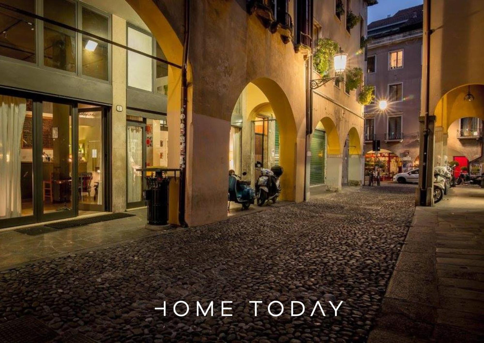 Ht - Casa Del Pittore In Piazza Delle Erbe Pádua Exterior foto